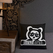 Load image into Gallery viewer, Premium Pillow freke-deke® yin yang panda on black